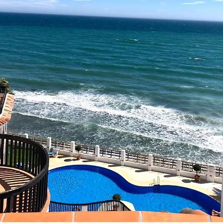 Beachfront Penthouse Apartment With Large Terrace And Breathtaking Sea Views Close To Marbella Spain Sitio de Calahonda Buitenkant foto
