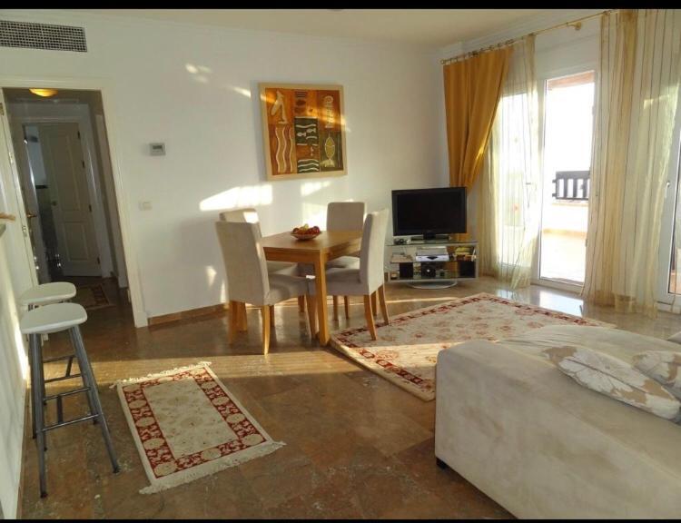 Beachfront Penthouse Apartment With Large Terrace And Breathtaking Sea Views Close To Marbella Spain Sitio de Calahonda Buitenkant foto
